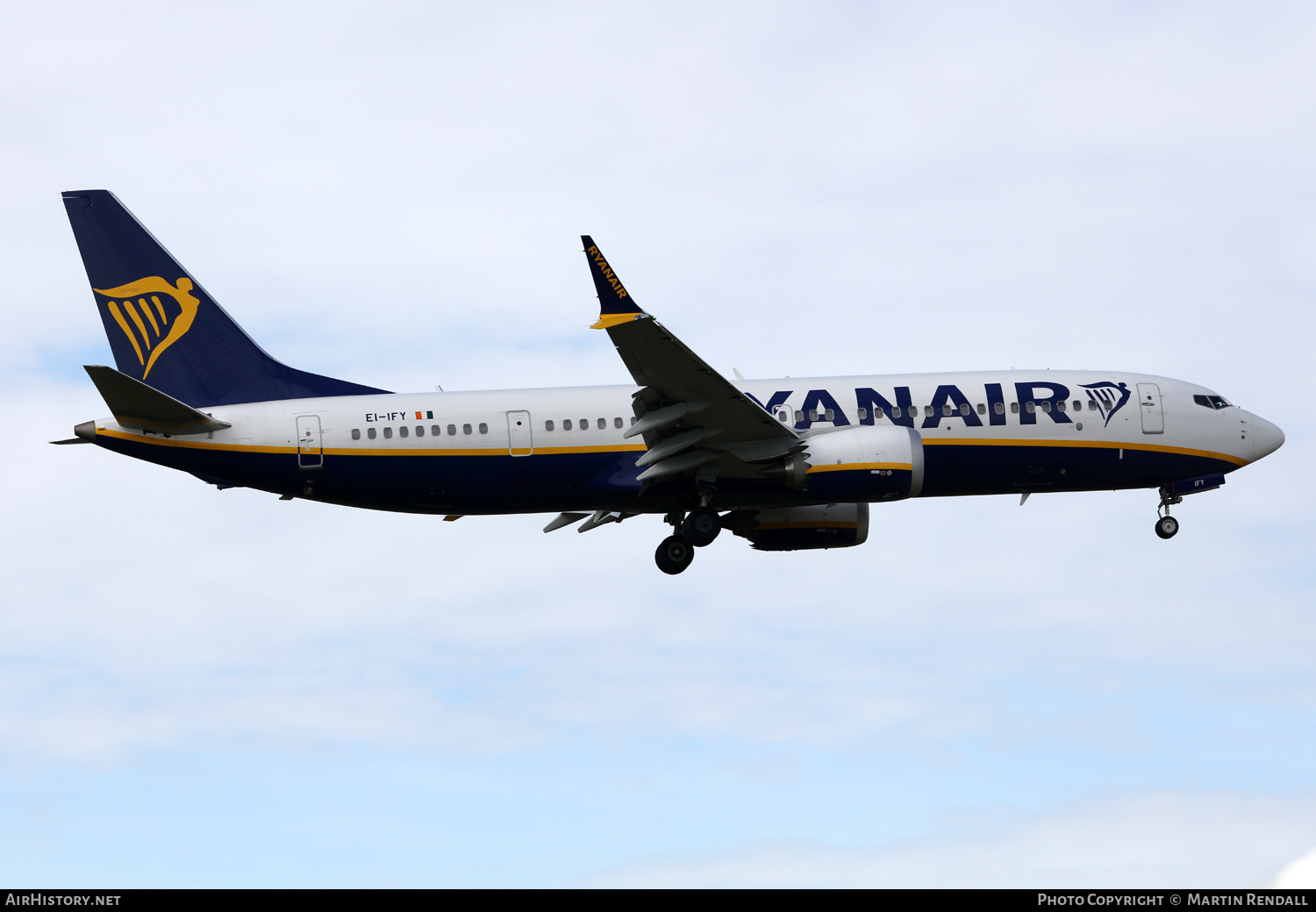 Aircraft Photo of EI-IFY | Boeing 737-8200 Max 200 | Ryanair | AirHistory.net #676039