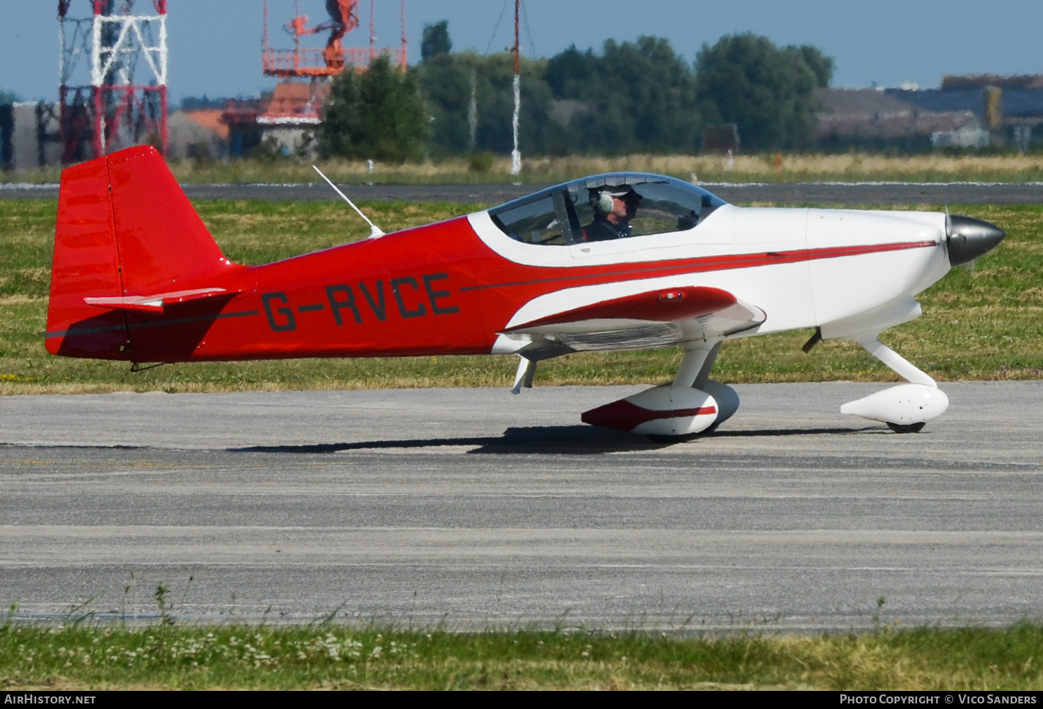 Aircraft Photo of G-RVCE | Van's RV-6A | AirHistory.net #676134