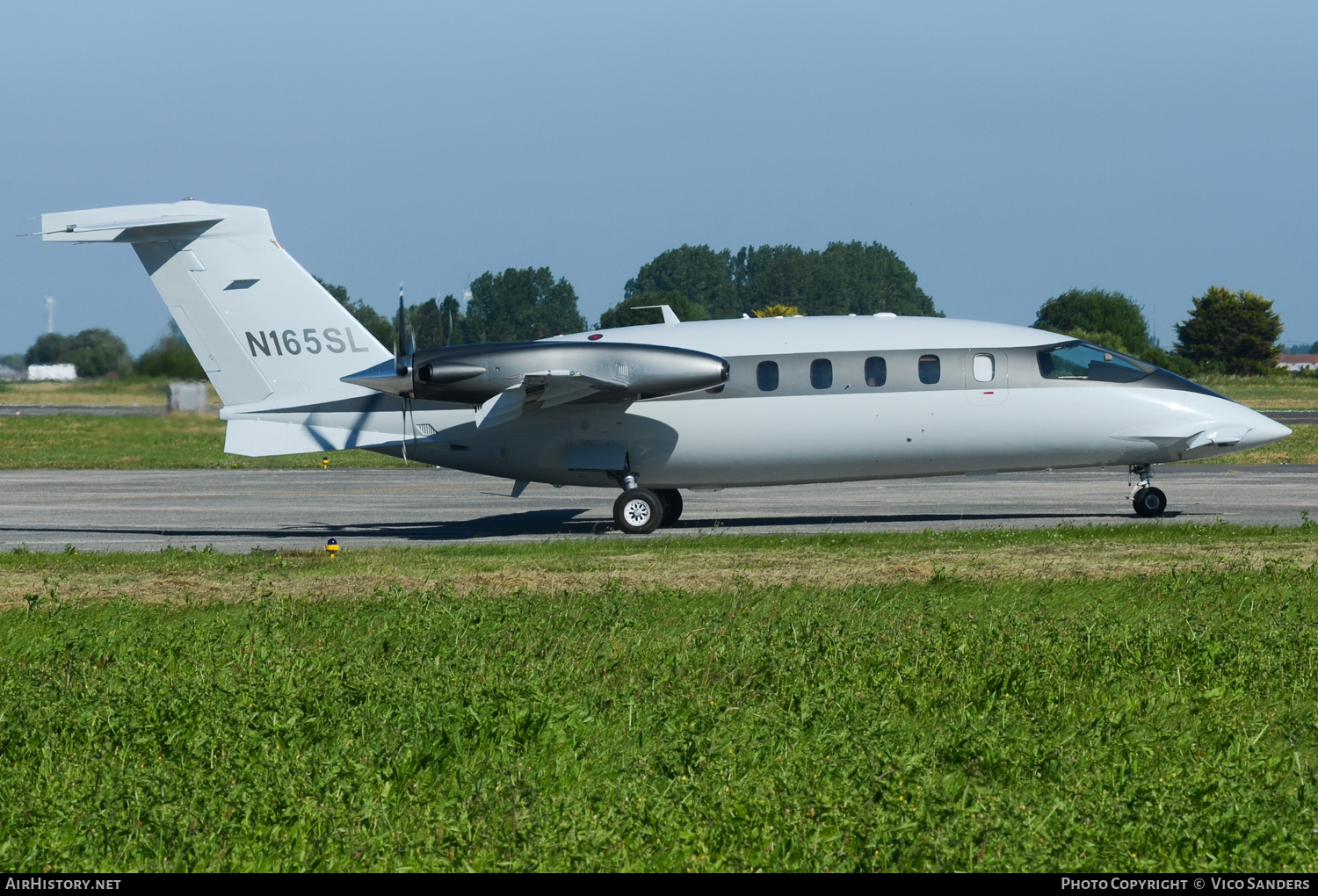 Aircraft Photo of N165SL | Piaggio P-180 Avanti II | AirHistory.net #676140