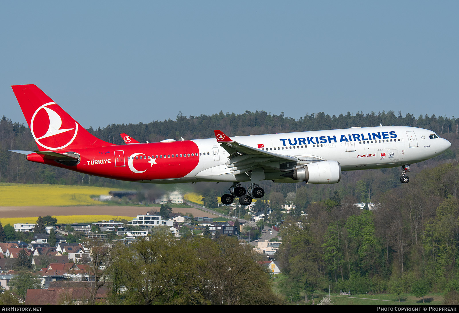 Aircraft Photo of TC-JNB | Airbus A330-203 | Turkish Airlines | AirHistory.net #676167