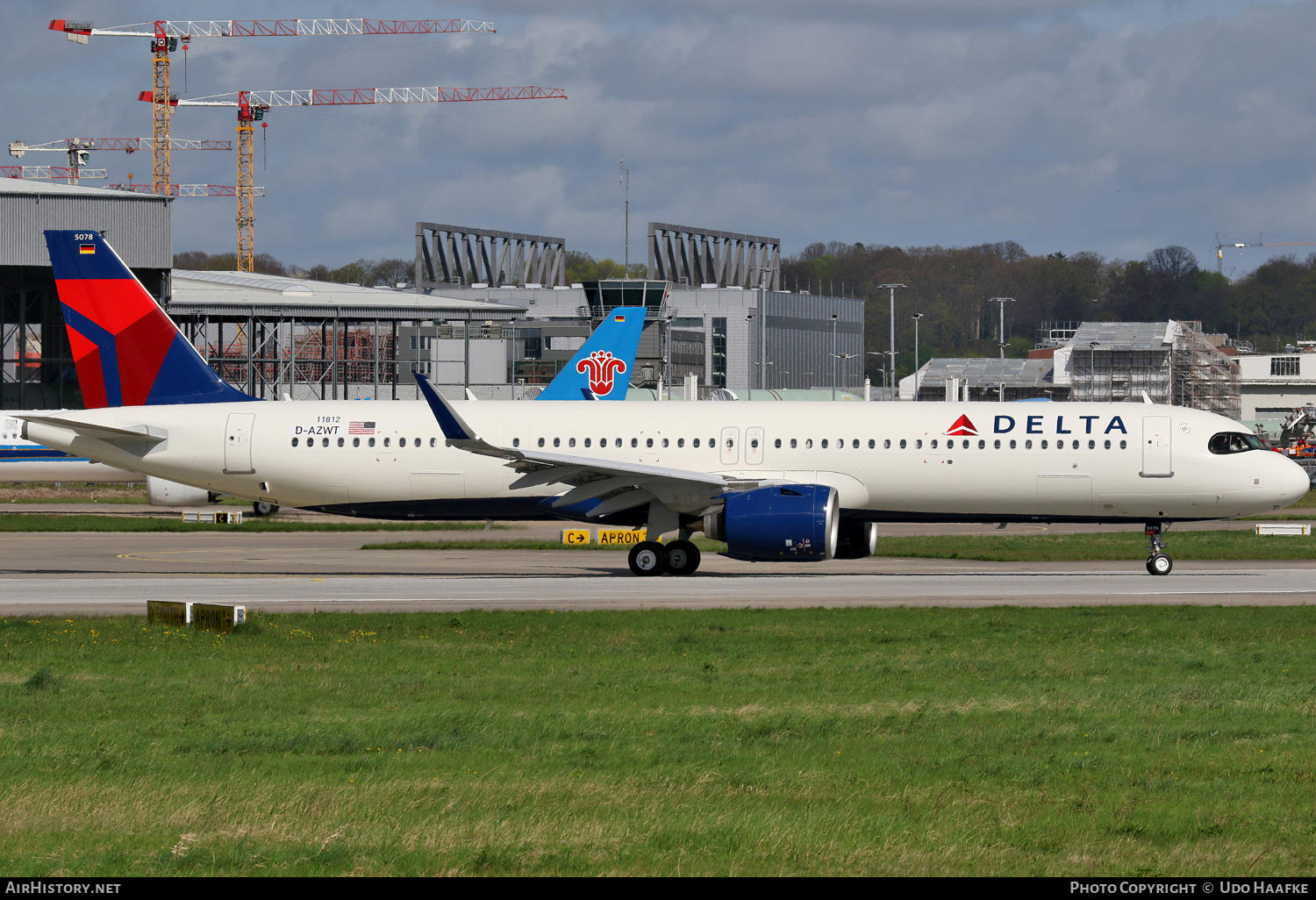 Aircraft Photo of D-AZWT / N578DN | Airbus A321-271NX | Delta Air Lines | AirHistory.net #676176