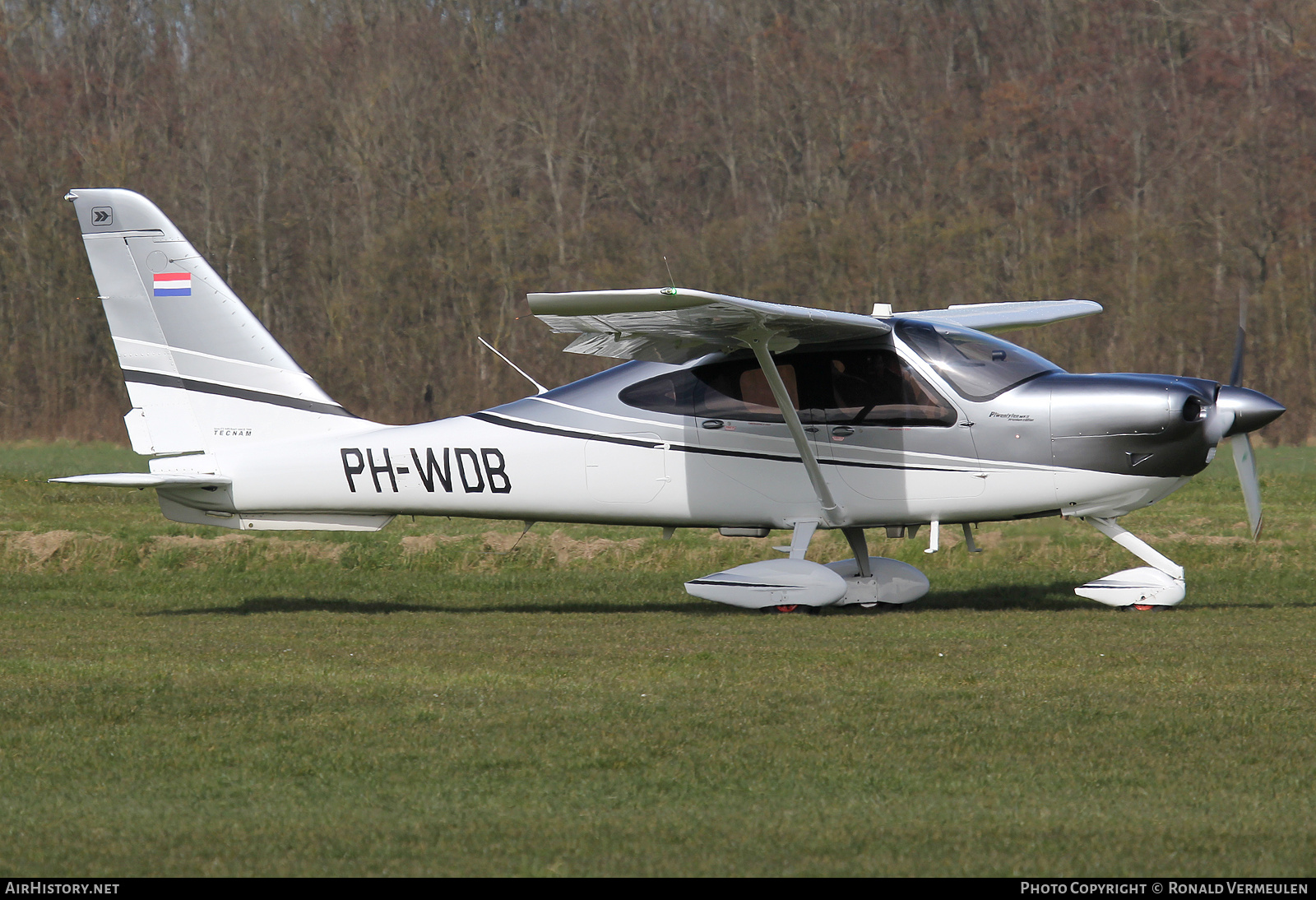 Aircraft Photo of PH-WDB | Tecnam P-2010 Mk.II | AirHistory.net #676182