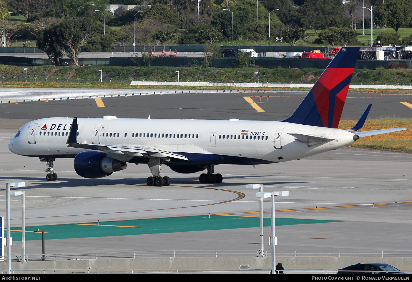 Aircraft Photo of N703TW | Boeing 757-2Q8 | Delta Air Lines | AirHistory.net #676206