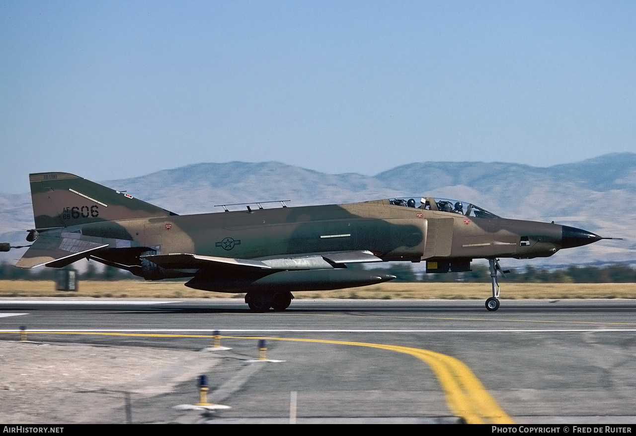 Aircraft Photo of 68-0606 | McDonnell Douglas RF-4C Phantom II | USA - Air Force | AirHistory.net #676242