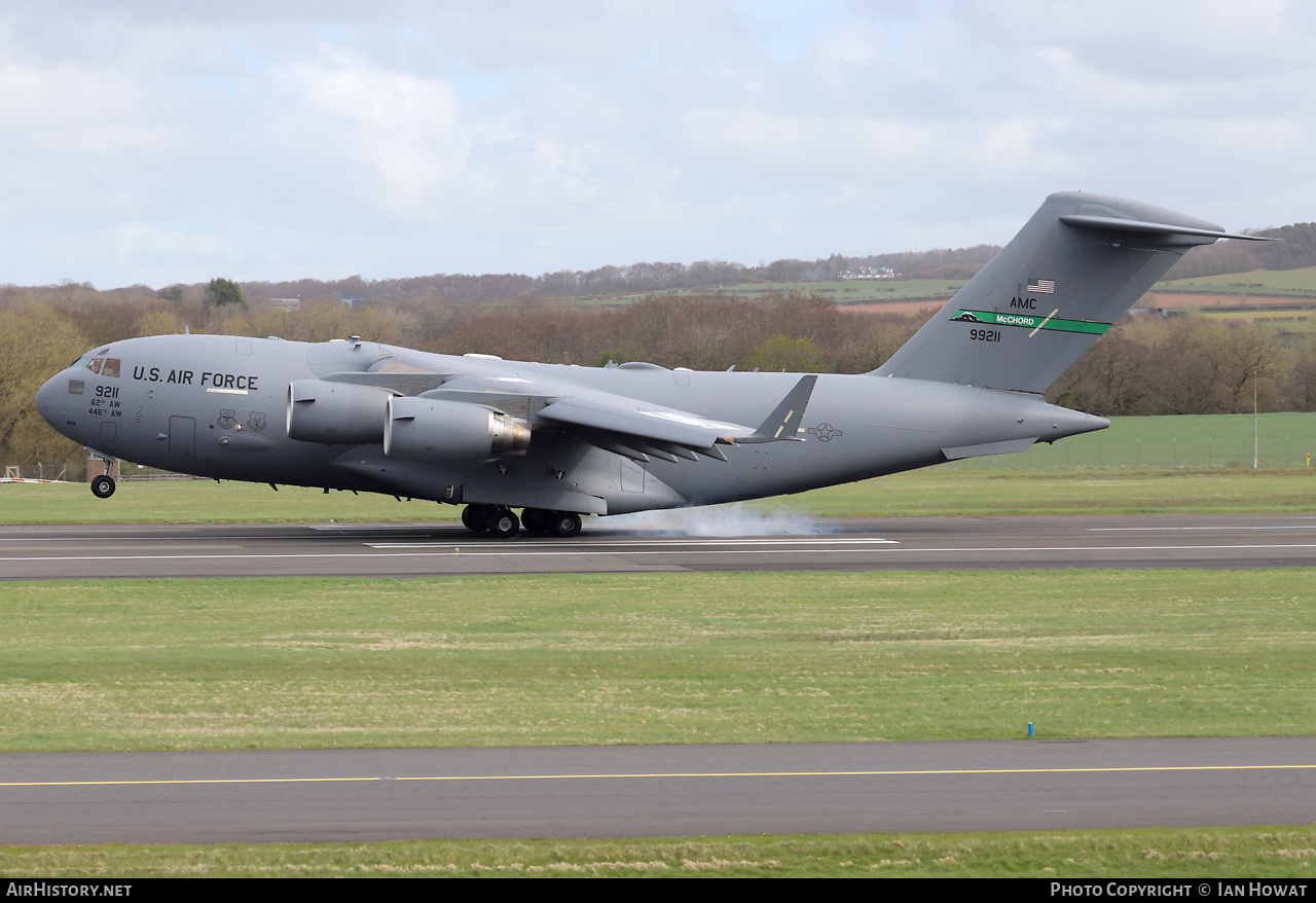 Aircraft Photo of 09-9211 / 99211 | Boeing C-17A Globemaster III | USA - Air Force | AirHistory.net #676248