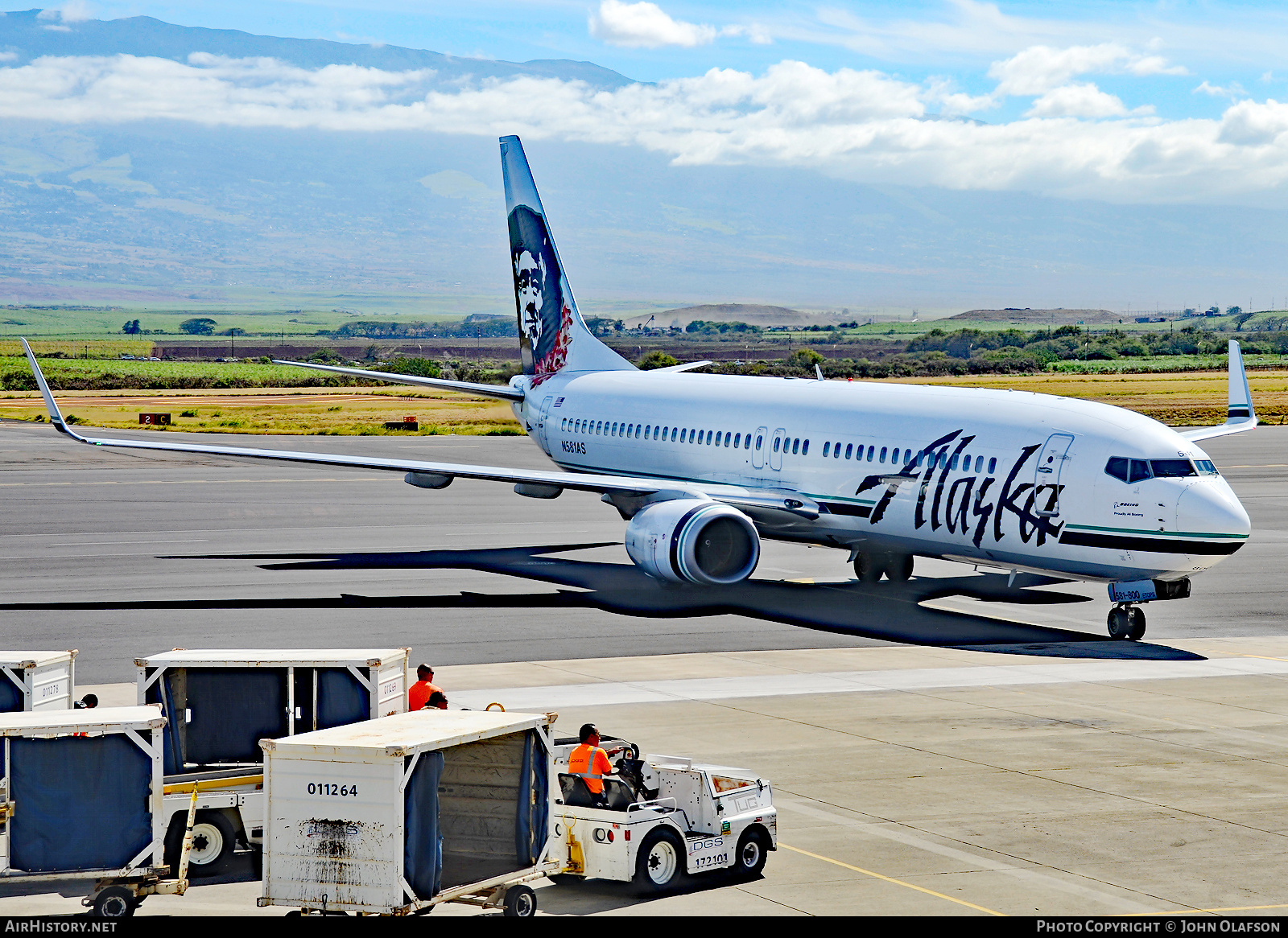 Aircraft Photo of N581AS | Boeing 737-890 | Alaska Airlines | AirHistory.net #676335