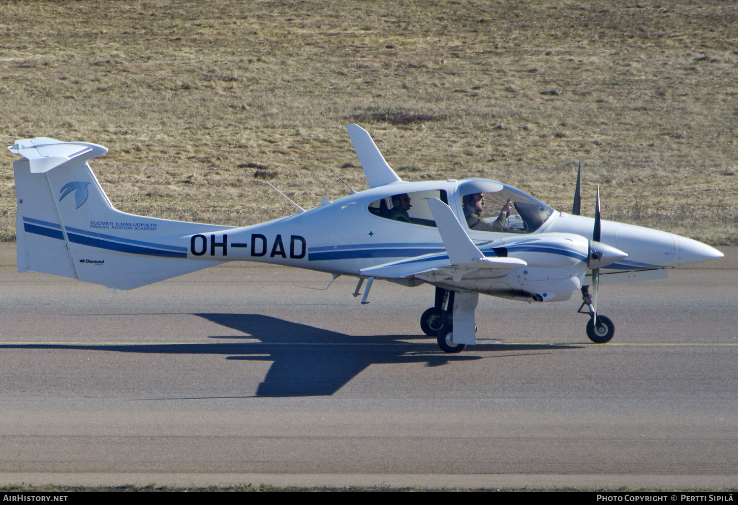 Aircraft Photo of OH-DAD | Diamond DA42 NG Twin Star | Suomen Ilmailuopisto - Finnish Aviation Academy | AirHistory.net #676435