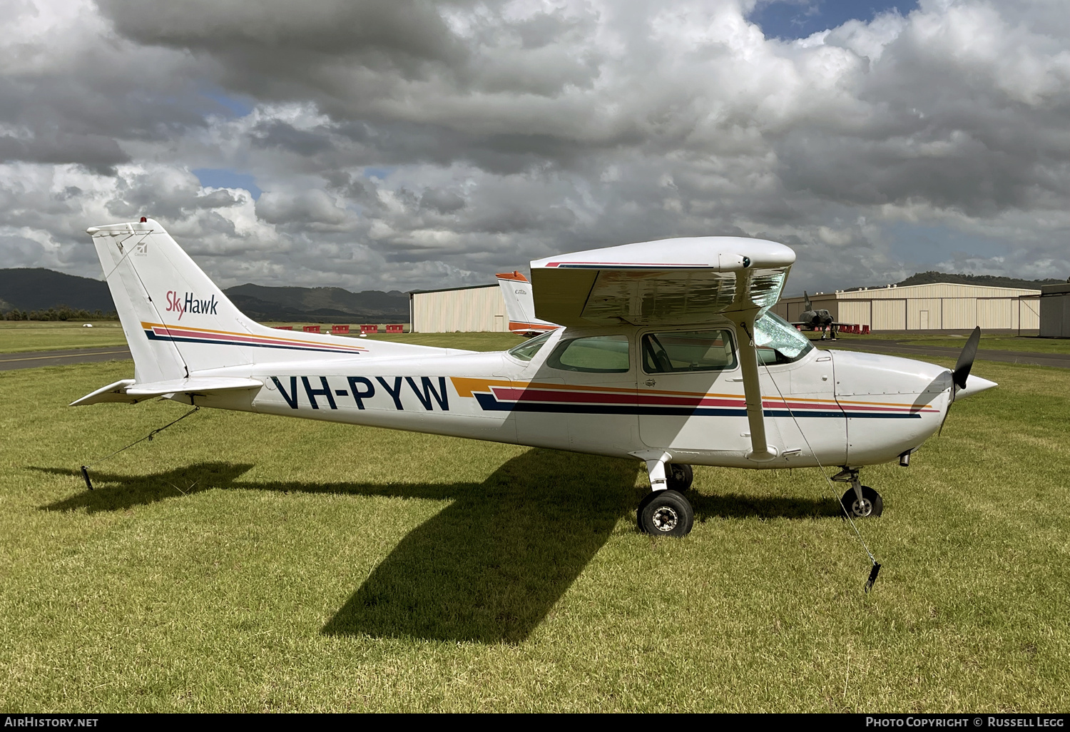 Aircraft Photo of VH-PYW | Cessna 172N Skyhawk 100 | AirHistory.net #676554
