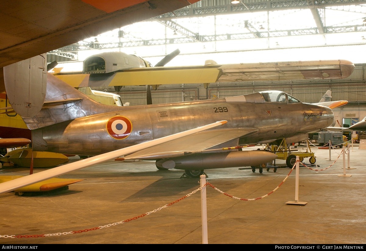 Aircraft Photo of 299 | Dassault MD-454 Mystere IV A | France - Air Force | AirHistory.net #676569