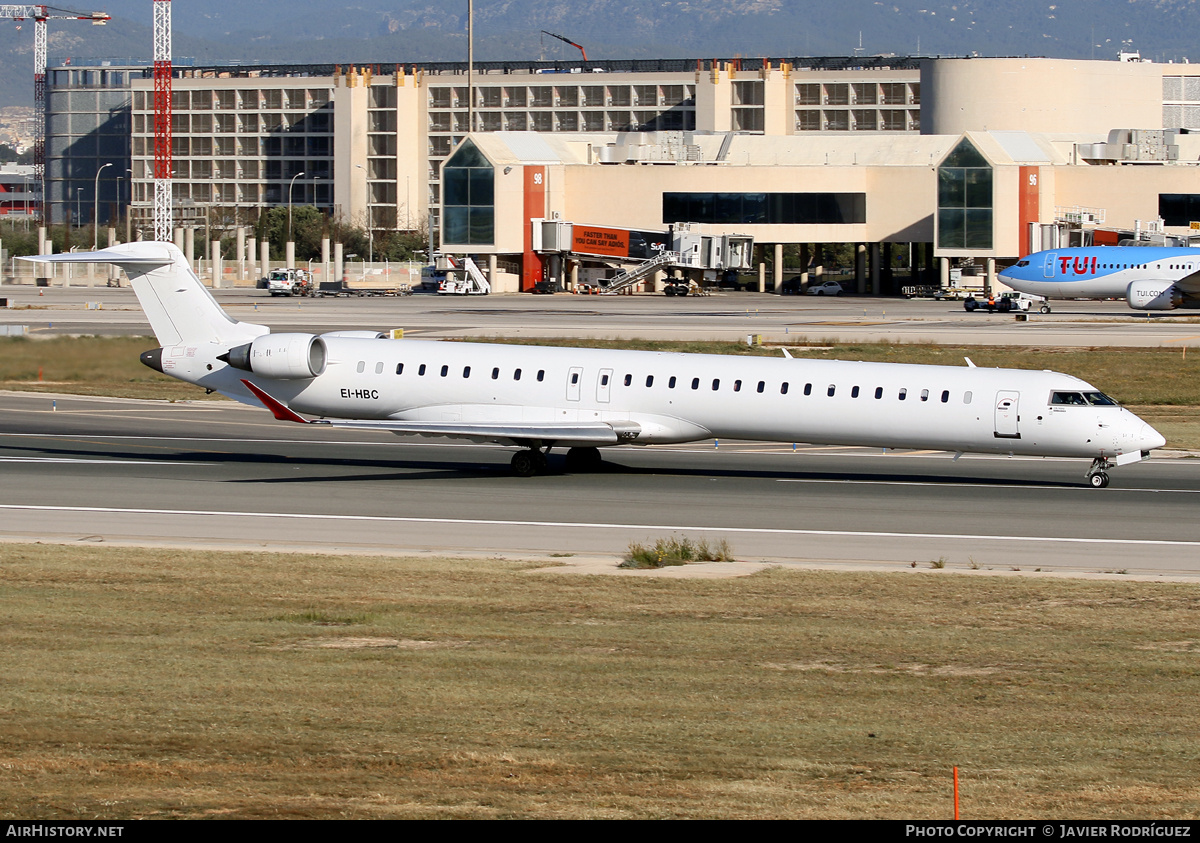 Aircraft Photo of EI-HBC | Bombardier CRJ-1000 (CL-600-2E25) | AirHistory.net #676619