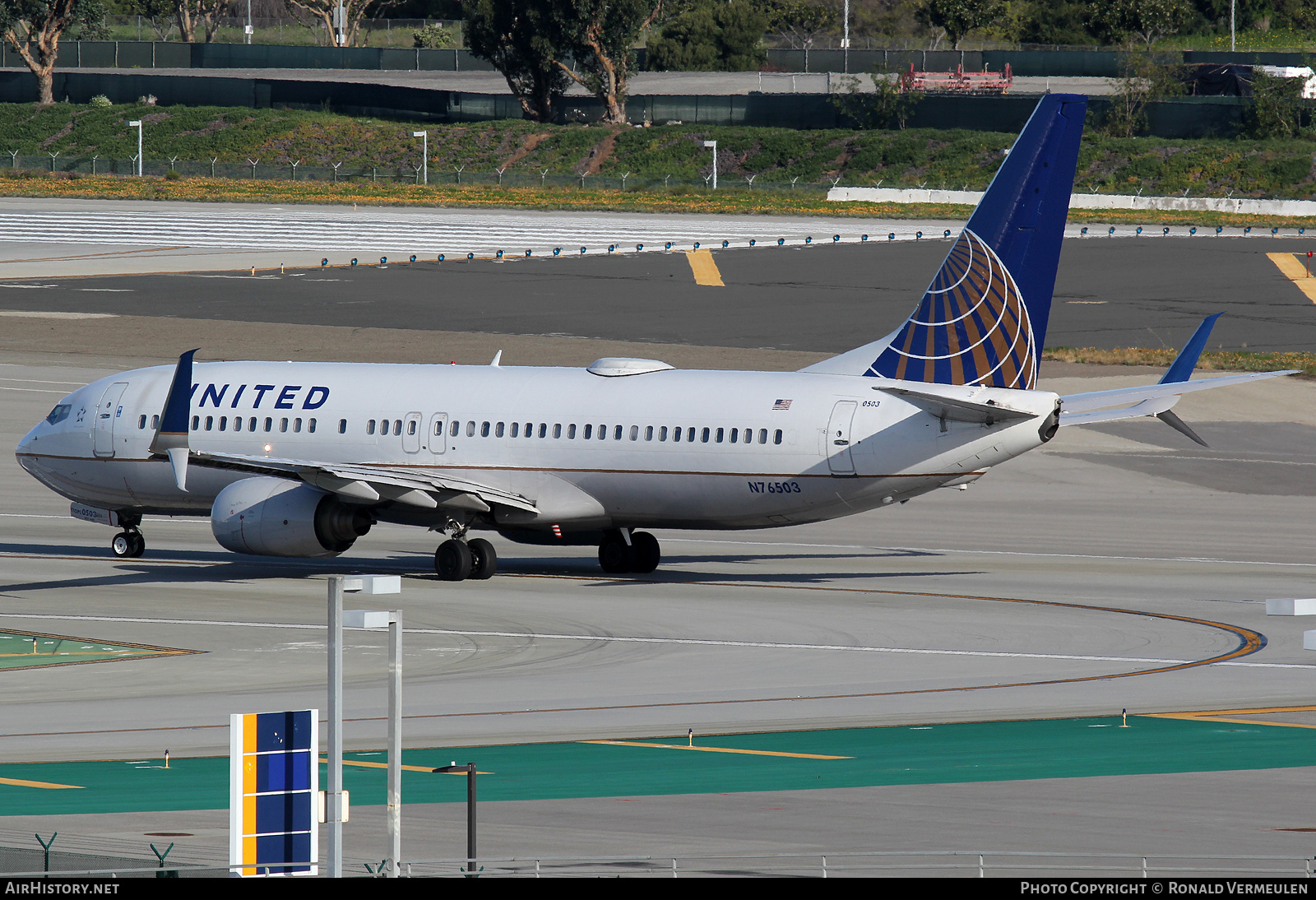 Aircraft Photo of N76503 | Boeing 737-824 | United Airlines | AirHistory.net #676686
