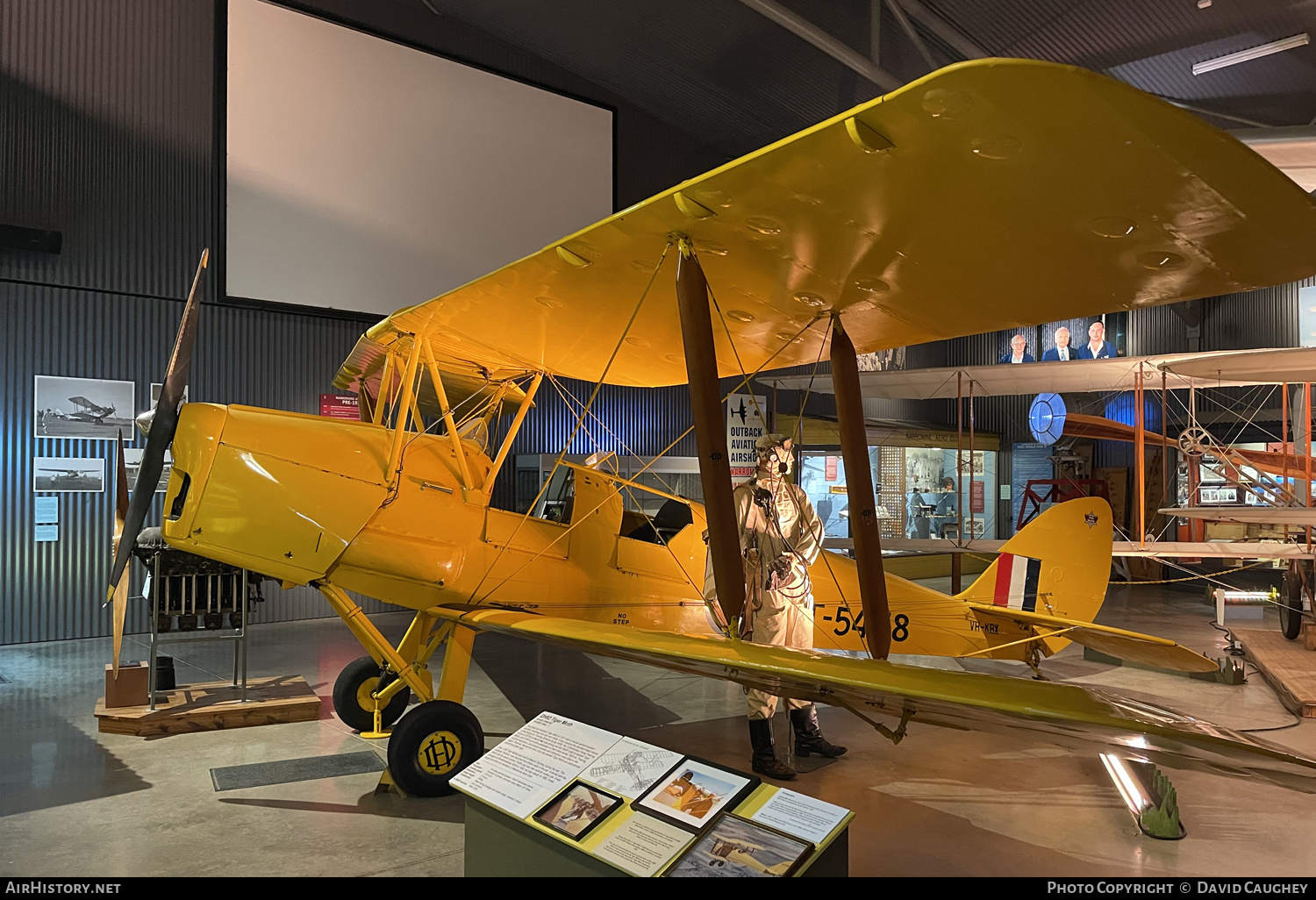 Aircraft Photo of VH-KPQ / VH-KBX / T5458 | De Havilland D.H. 82A Tiger Moth | Australia - Air Force | AirHistory.net #676736