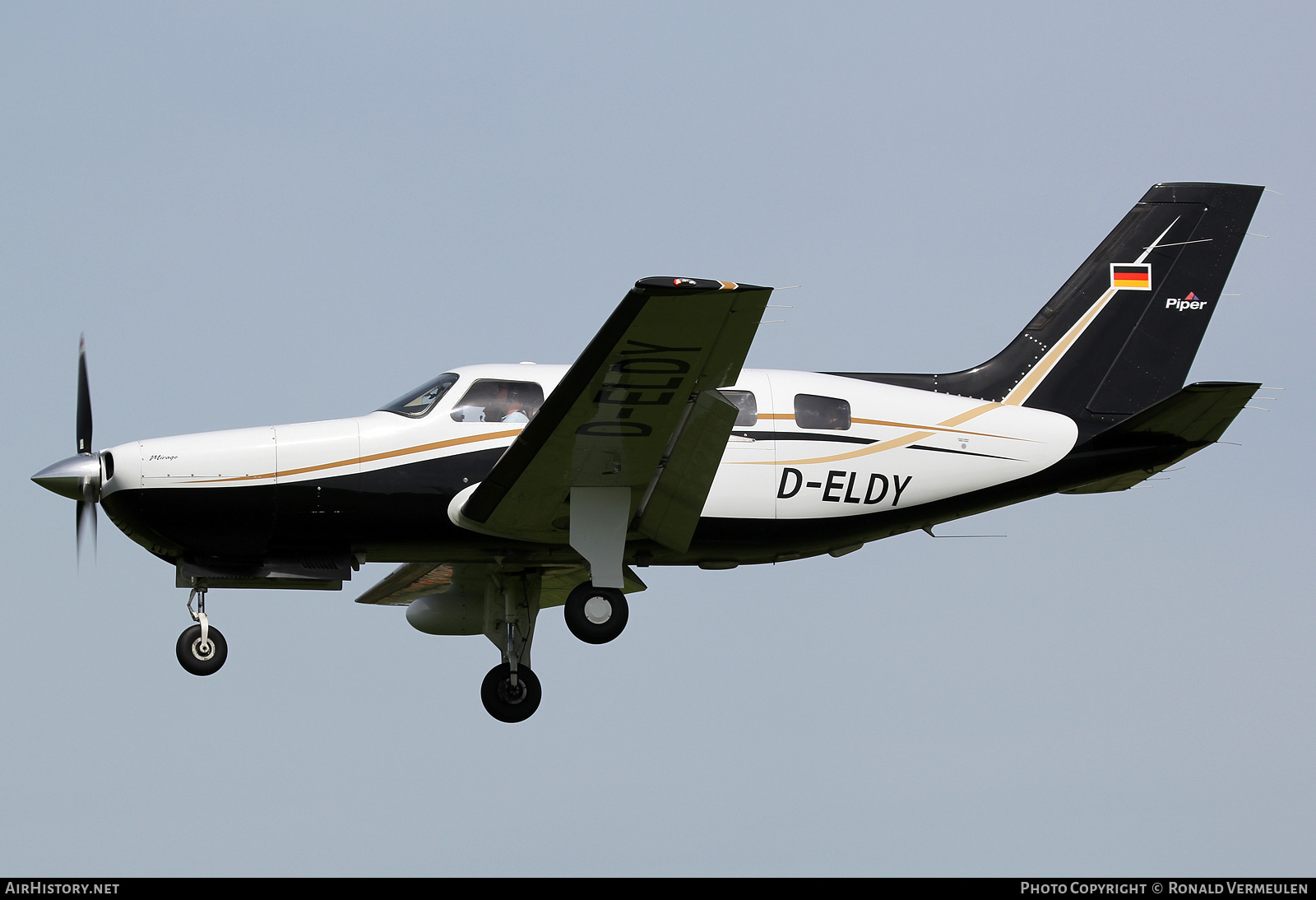 Aircraft Photo of D-ELDY | Piper PA-46-350P Malibu Mirage | AirHistory.net #676780