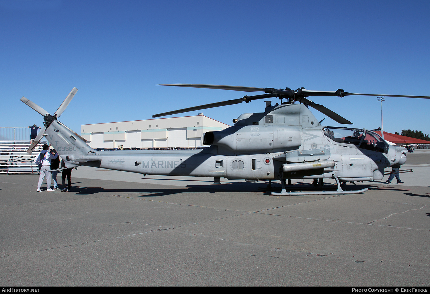 Aircraft Photo of 169860 | Bell AH-1Z Viper (449) | USA - Marines | AirHistory.net #676802