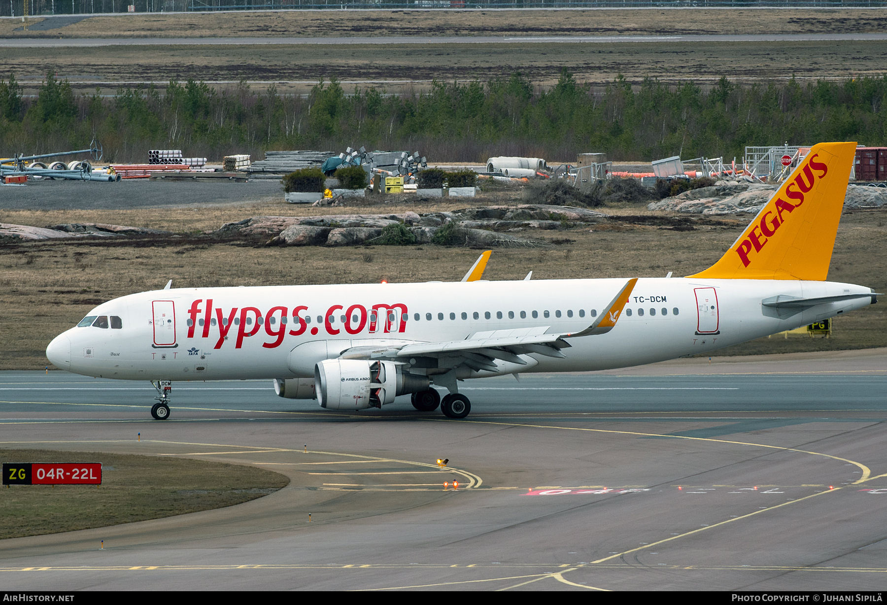 Aircraft Photo of TC-DCM | Airbus A320-214 | Pegasus Airlines | AirHistory.net #676820