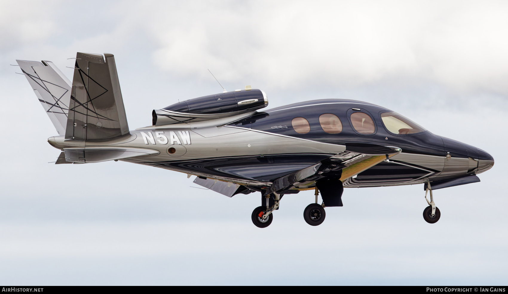 Aircraft Photo of N5AW | Cirrus SF-50 Vision G2 Arrivee | AirHistory.net #676882