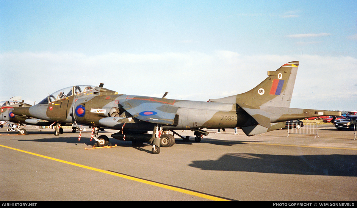 Aircraft Photo of ZD990 | Hawker Siddeley Harrier T4A | UK - Air Force | AirHistory.net #676893