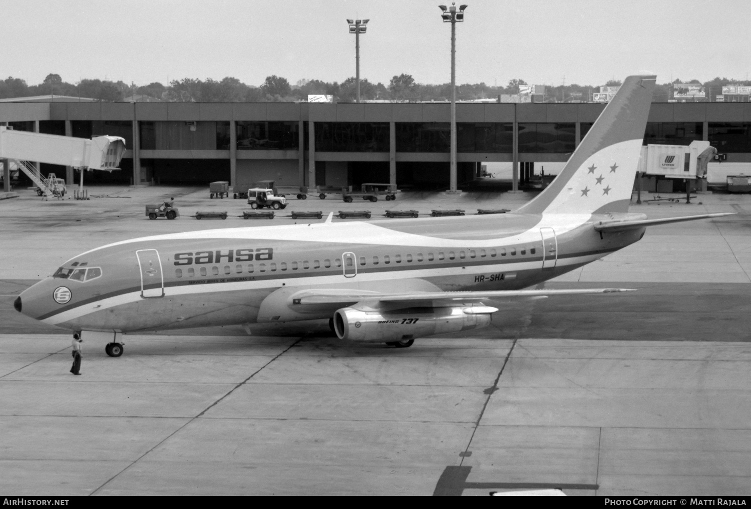 Aircraft Photo of HR-SHA | Boeing 737-2K6/Adv | SAHSA - Servicio Aéreo de Honduras | AirHistory.net #676896