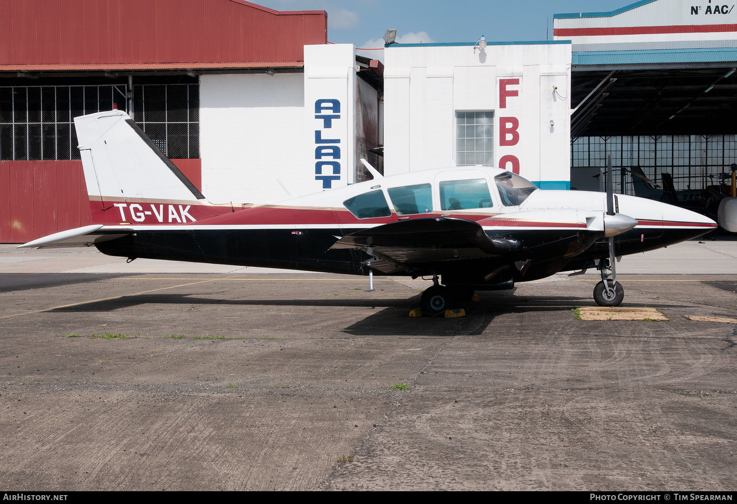 Aircraft Photo of TG-VAK | Piper PA-23-250 Turbo Aztec F | AirHistory.net #676959