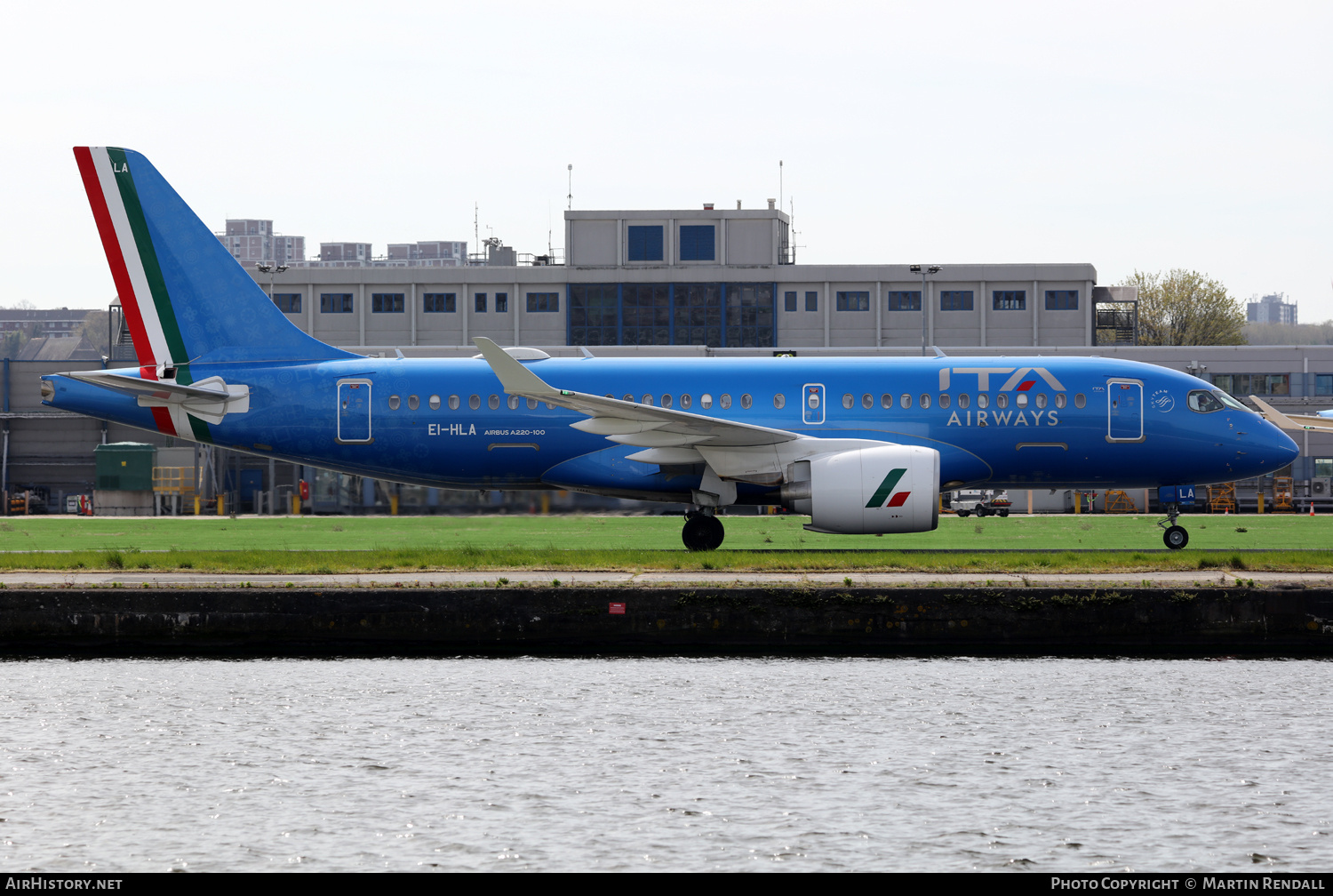 Aircraft Photo of EI-HLA | Airbus A220-100 (BD-500-1A10) | ITA Airways | AirHistory.net #676962