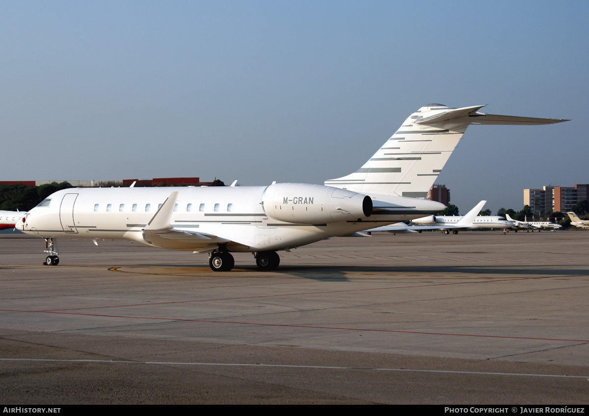 Aircraft Photo of M-GRAN | Bombardier Global 5000 (BD-700-1A11) | AirHistory.net #676984
