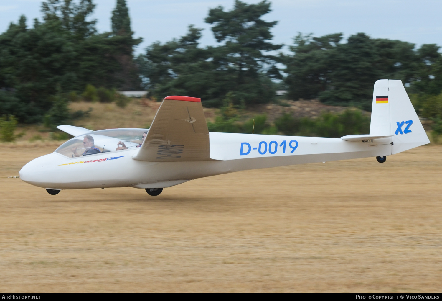 Aircraft Photo of D-0019 | Schleicher ASK-13 | AirHistory.net #677010