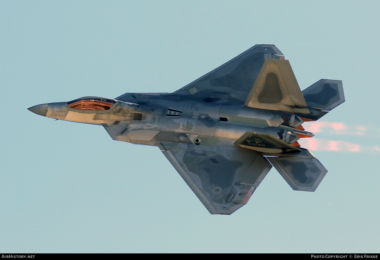 Aircraft Photo of 02-4040 / AF02-040 | Lockheed Martin F-22A Raptor | USA - Air Force | AirHistory.net #677069