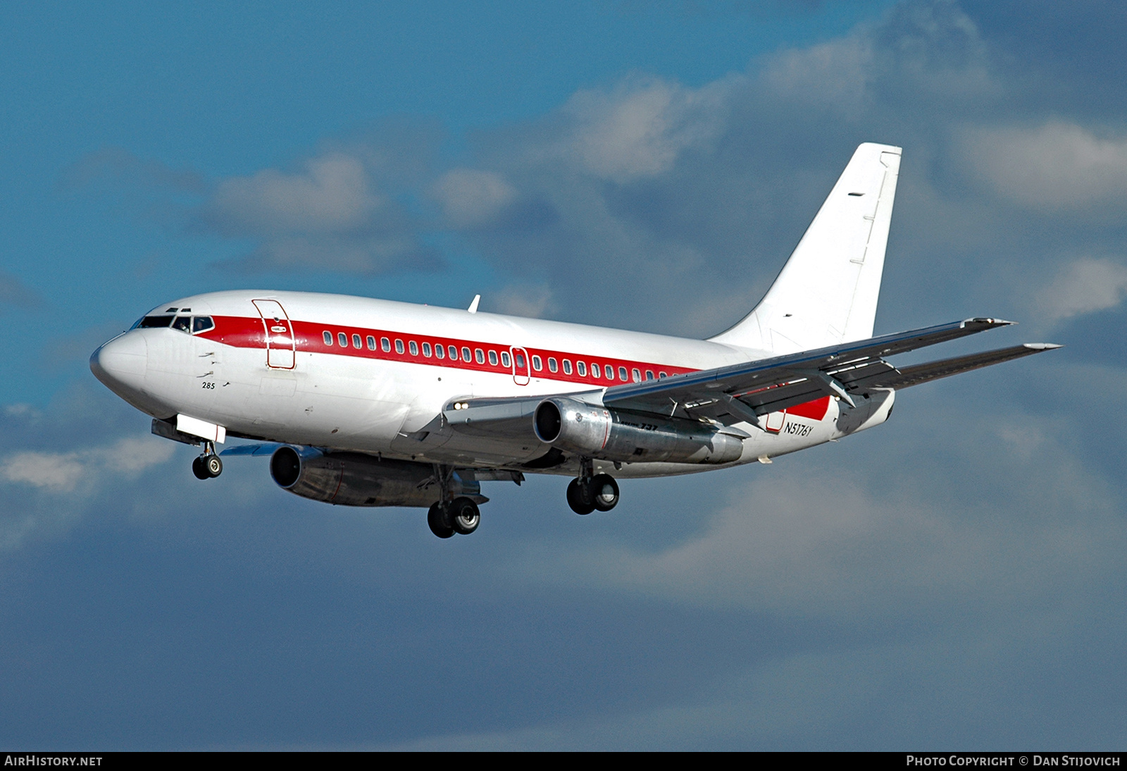 Aircraft Photo of N5176Y | Boeing CT-43A (737-253/Adv) | EG & G - Edgerton, Germeshausen, and Grier | AirHistory.net #677091