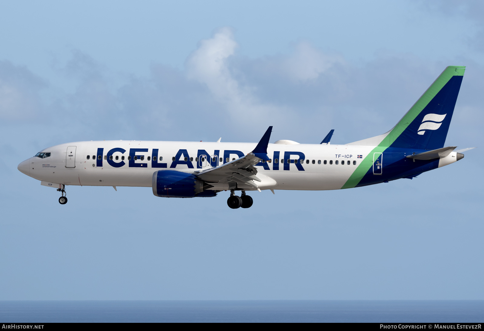 Aircraft Photo of TF-ICP | Boeing 737-8 Max 8 | Icelandair | AirHistory.net #677124