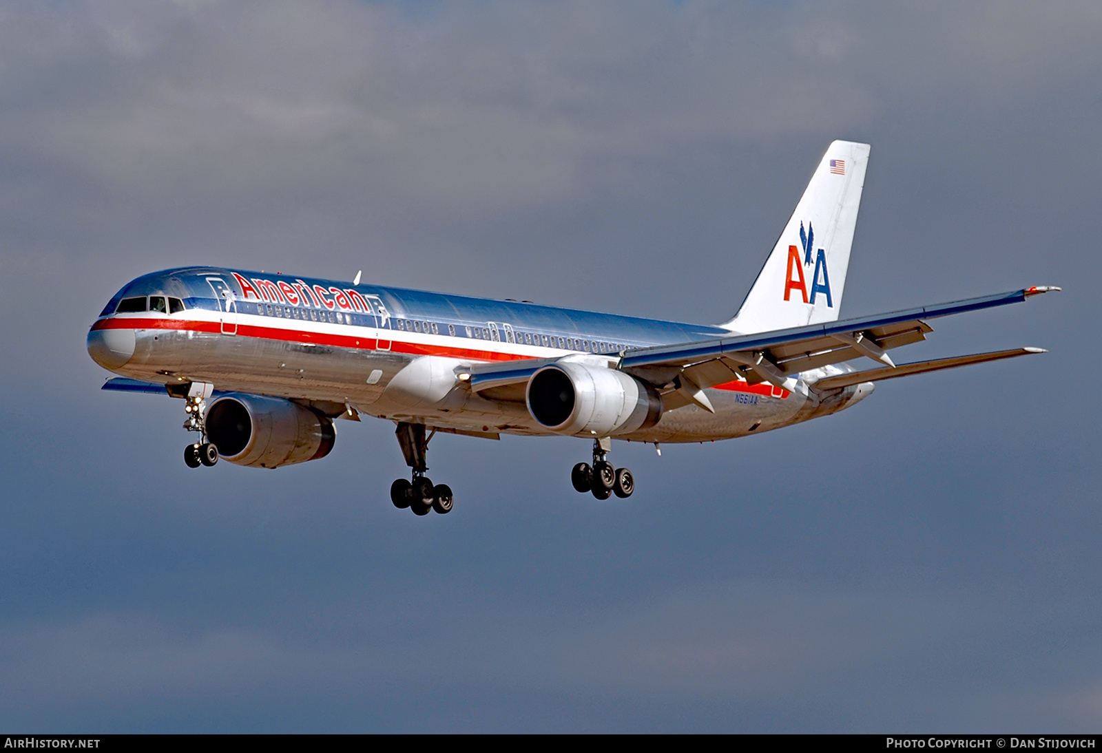 Aircraft Photo of N661AA | Boeing 757-223 | American Airlines | AirHistory.net #677141