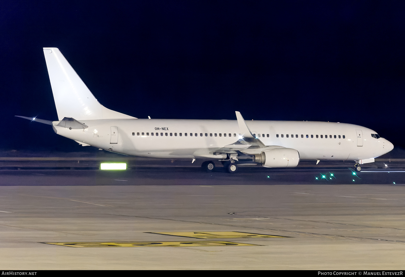 Aircraft Photo of OM-NEX | Boeing 737-8KN | AirHistory.net #677160