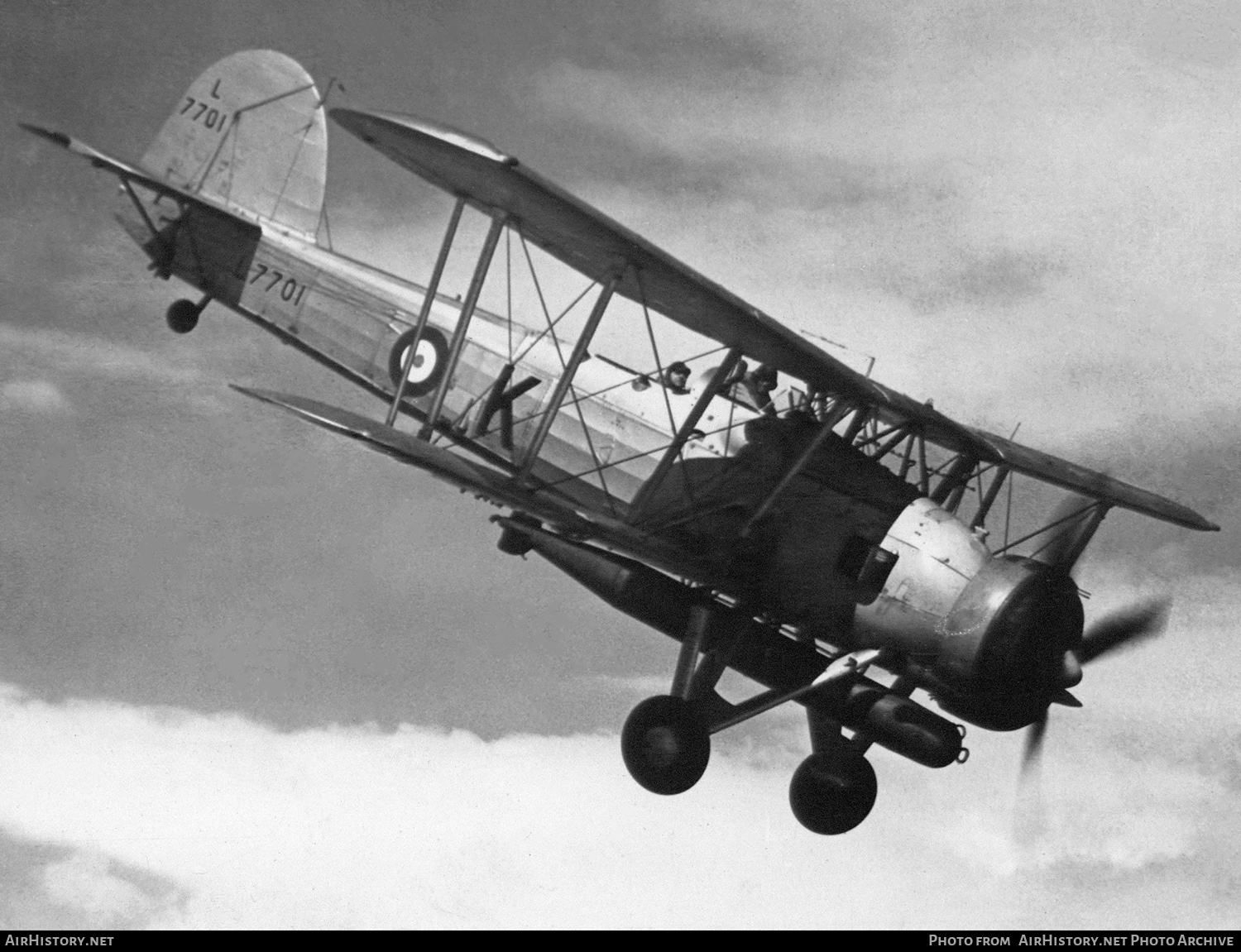 Aircraft Photo of L7701 | Fairey Swordfish Mk1 | UK - Navy | AirHistory.net #677165