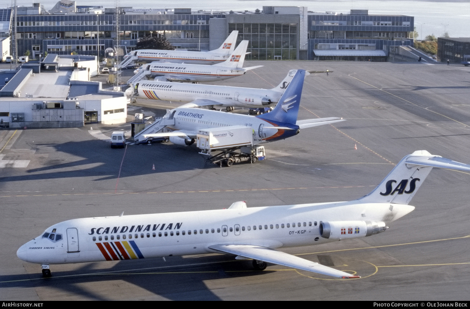 Aircraft Photo of OY-KGP | McDonnell Douglas DC-9-41 | Scandinavian Airlines - SAS | AirHistory.net #677250