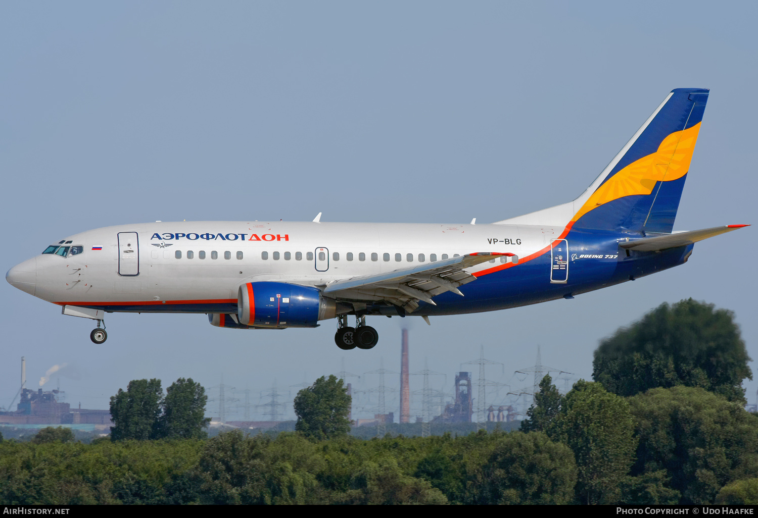 Aircraft Photo of VP-BLG | Boeing 737-528 | Aeroflot - Don | AirHistory.net #677314