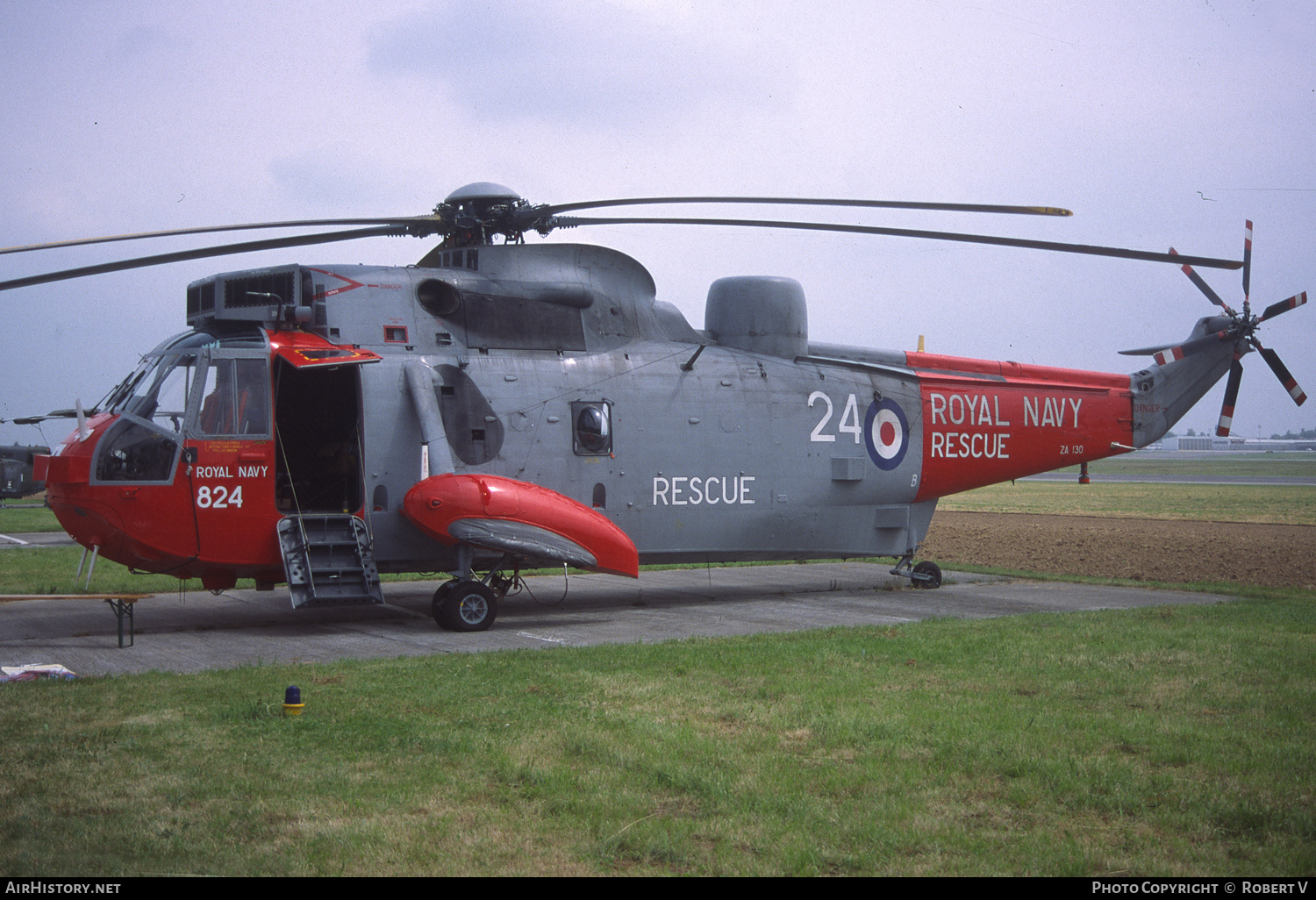 Aircraft Photo of ZA130 | Westland WS-61 Sea King HU5 | UK - Navy | AirHistory.net #677376