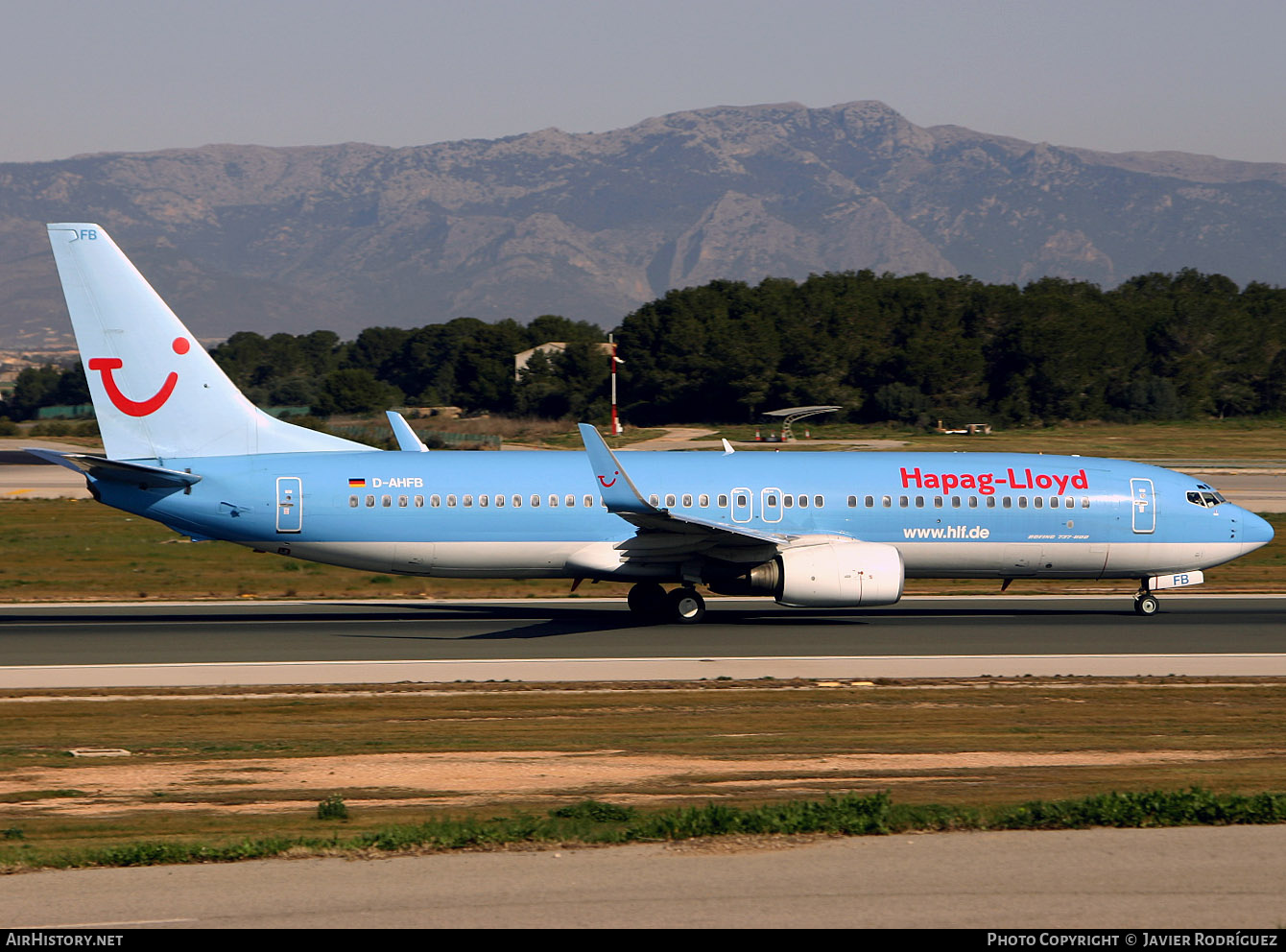 Aircraft Photo of D-AHFB | Boeing 737-8K5 | Hapag-Lloyd | AirHistory.net #677379