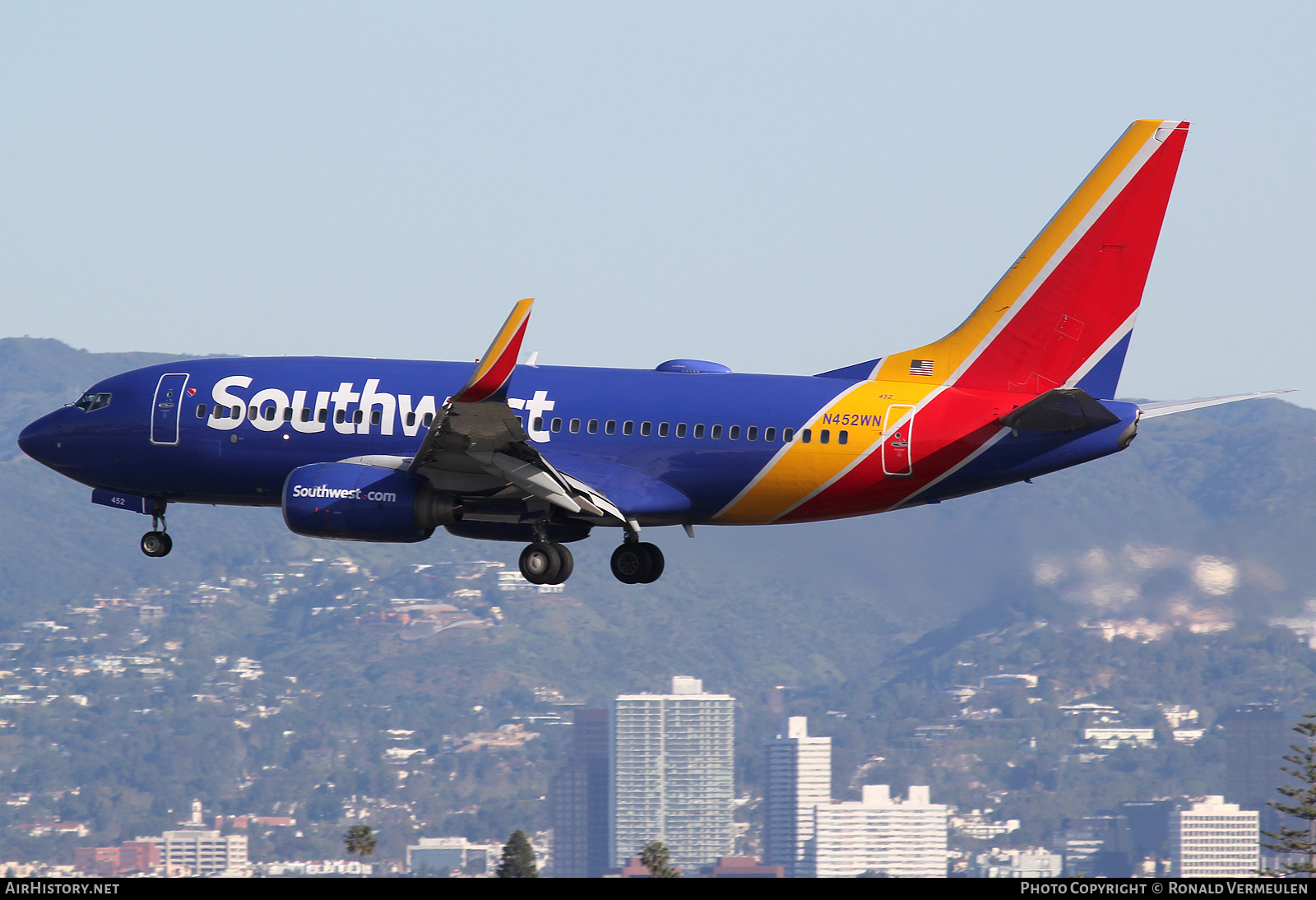 Aircraft Photo of N452WN | Boeing 737-7H4 | Southwest Airlines | AirHistory.net #677405