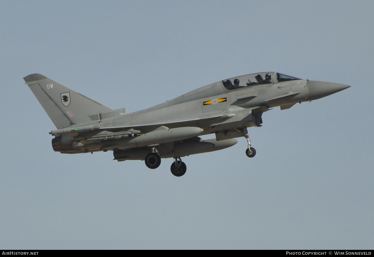 Aircraft Photo of ZJ808 | Eurofighter EF-2000 Typhoon T3 | UK - Air Force | AirHistory.net #677414