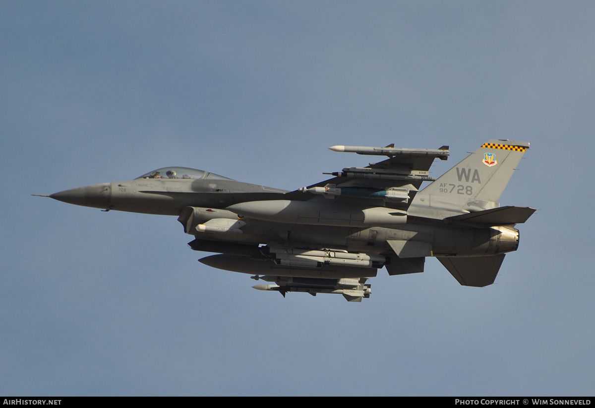 Aircraft Photo of 90-0728 / AF90-728 | General Dynamics F-16CG Night Falcon | USA - Air Force | AirHistory.net #677438