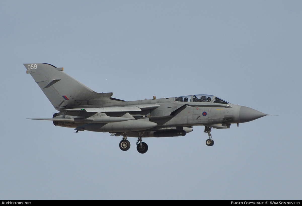 Aircraft Photo of ZA592 | Panavia Tornado GR4 | UK - Air Force | AirHistory.net #677452