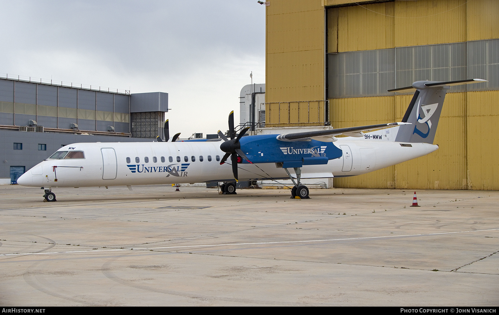 Aircraft Photo of 9H-MMW | Bombardier DHC-8-402 Dash 8 | Universal Air | AirHistory.net #677504