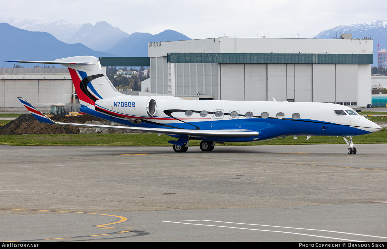 Aircraft Photo of N709DS | Gulfstream Aerospace G650ER (G-VI) | AirHistory.net #677513