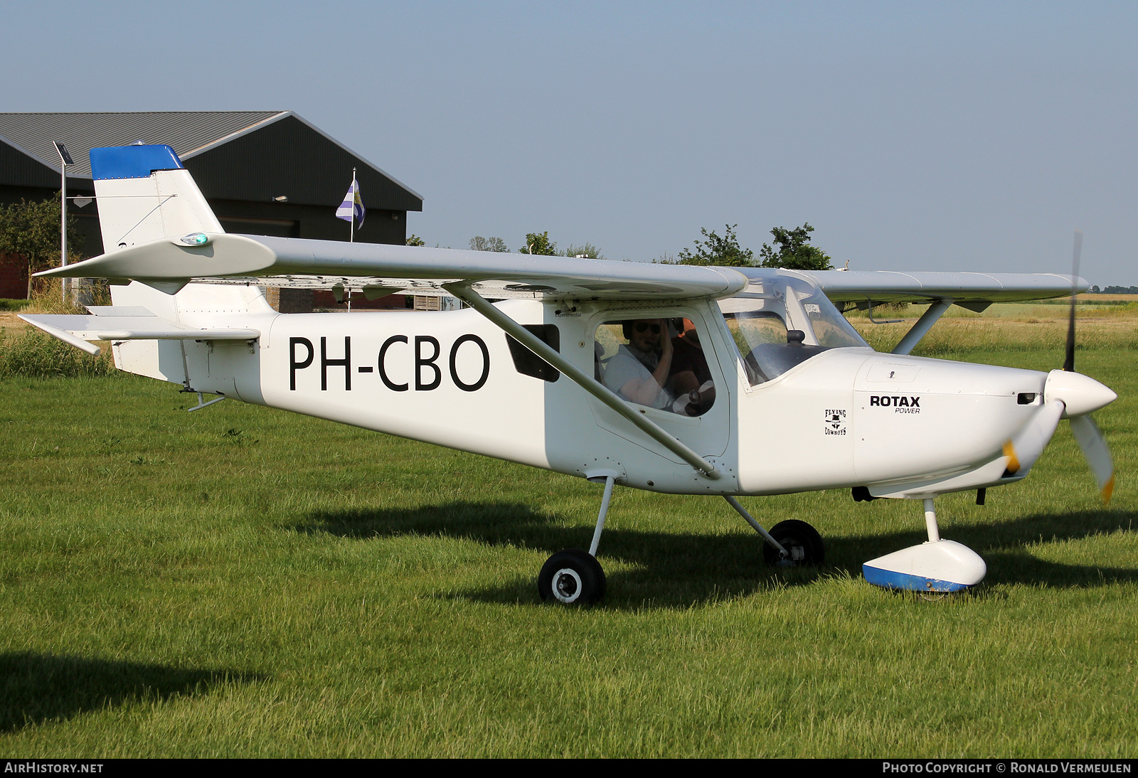 Aircraft Photo of PH-CBO | Ultravia Pelican PL | AirHistory.net #677593