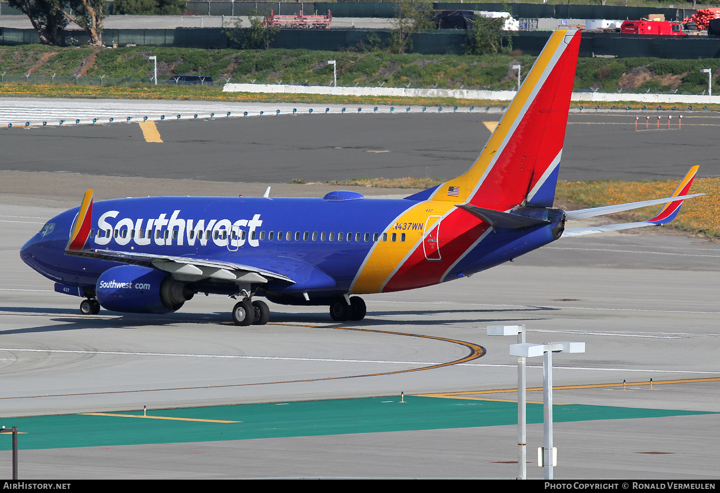 Aircraft Photo of N437WN | Boeing 737-7H4 | Southwest Airlines | AirHistory.net #677594