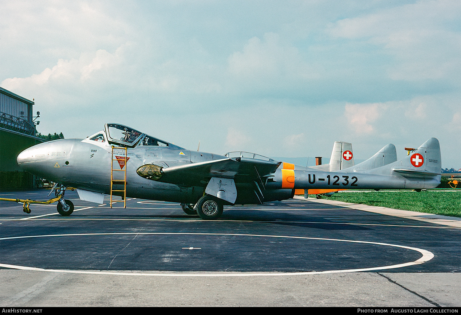 Aircraft Photo of U-1232 | De Havilland D.H. 115 Vampire T55 | Switzerland - Air Force | AirHistory.net #677605