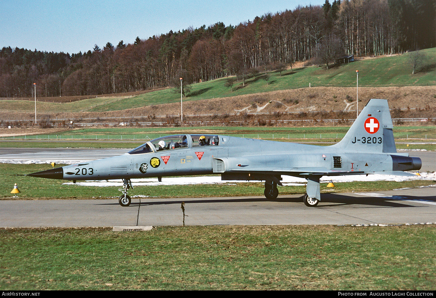 Aircraft Photo of J-3203 | Northrop F-5F Tiger II | Switzerland - Air Force | AirHistory.net #677677