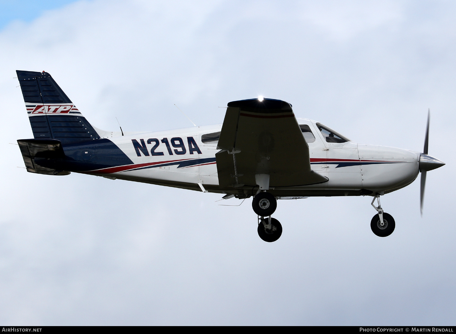 Aircraft Photo of N219A | Piper PA-28-181 Archer III | ATP Flight School | AirHistory.net #677724