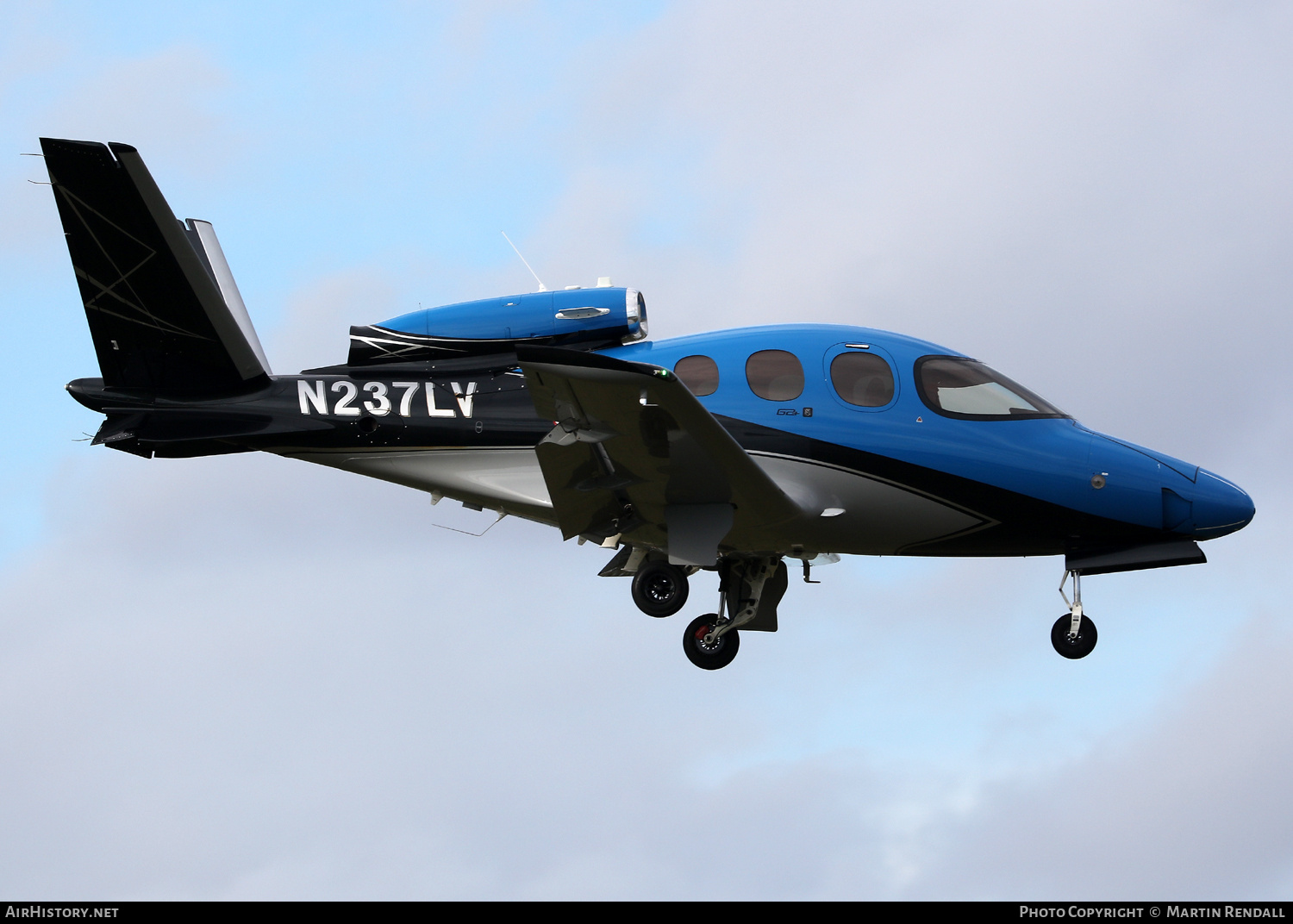 Aircraft Photo of N237LV | Cirrus SF-50 Vision G2+ Arrivee | AirHistory.net #677737