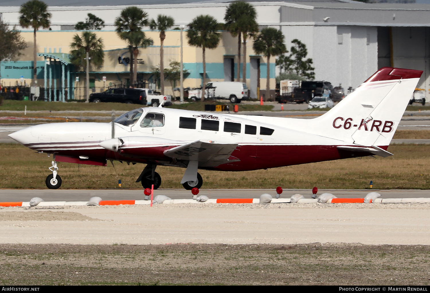 Aircraft Photo of C6-KRB | Cessna 402C | LeAir Charters | AirHistory.net #677740