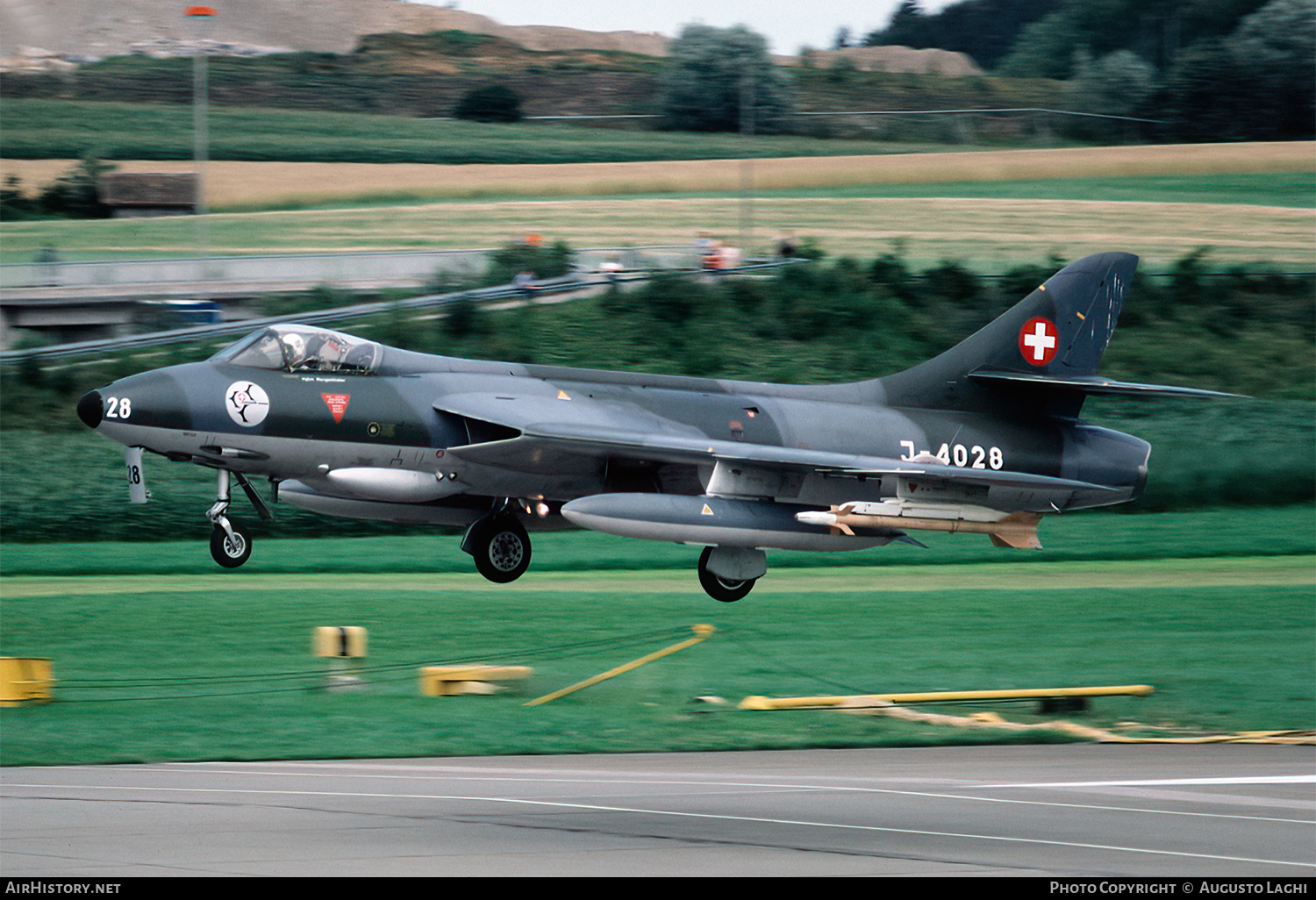 Aircraft Photo of J-4028 | Hawker Hunter F58 | Switzerland - Air Force | AirHistory.net #677830